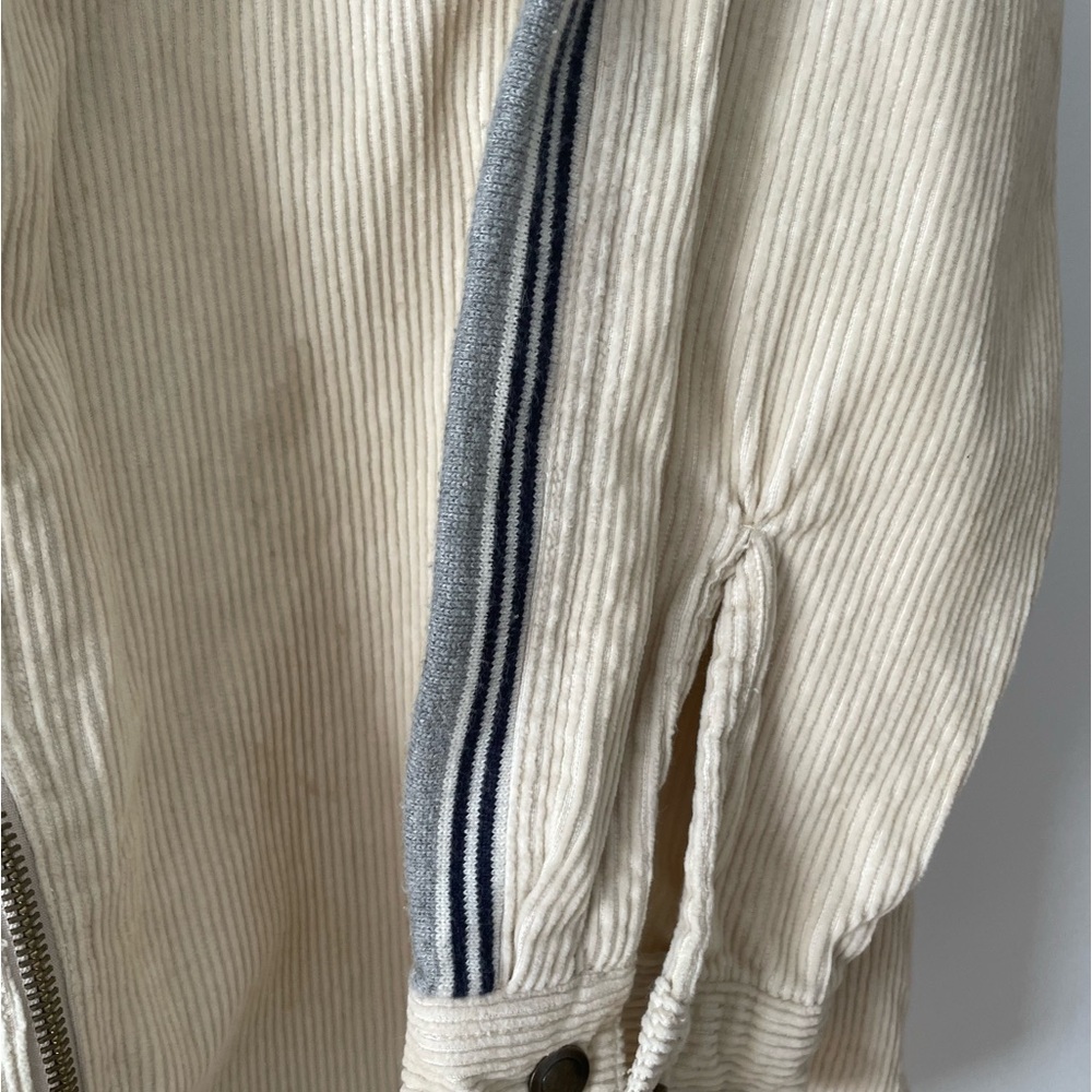 Zip down Jacket - Picture 6 of 6